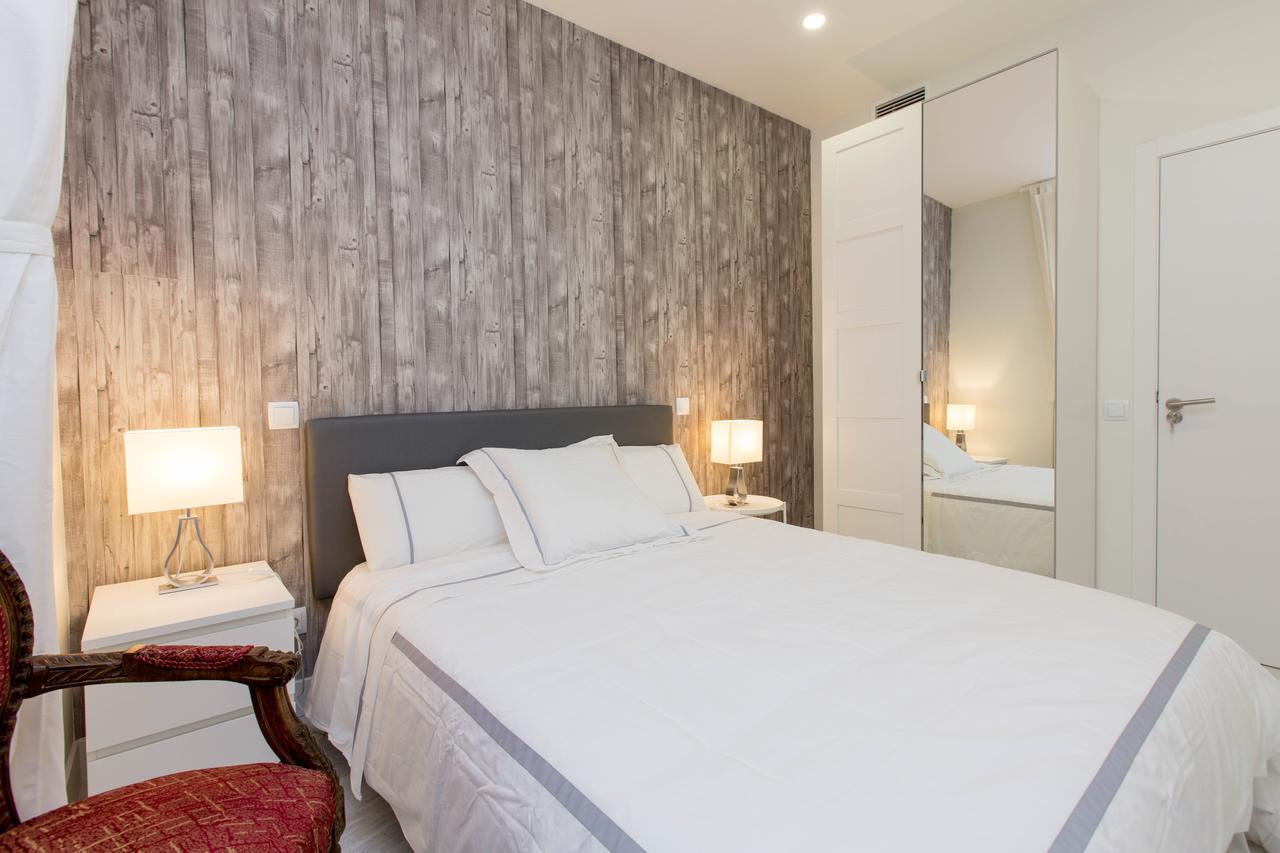 Bookinmadrid Com - Cascorro Sq 18 Pax Διαμέρισμα Εξωτερικό φωτογραφία