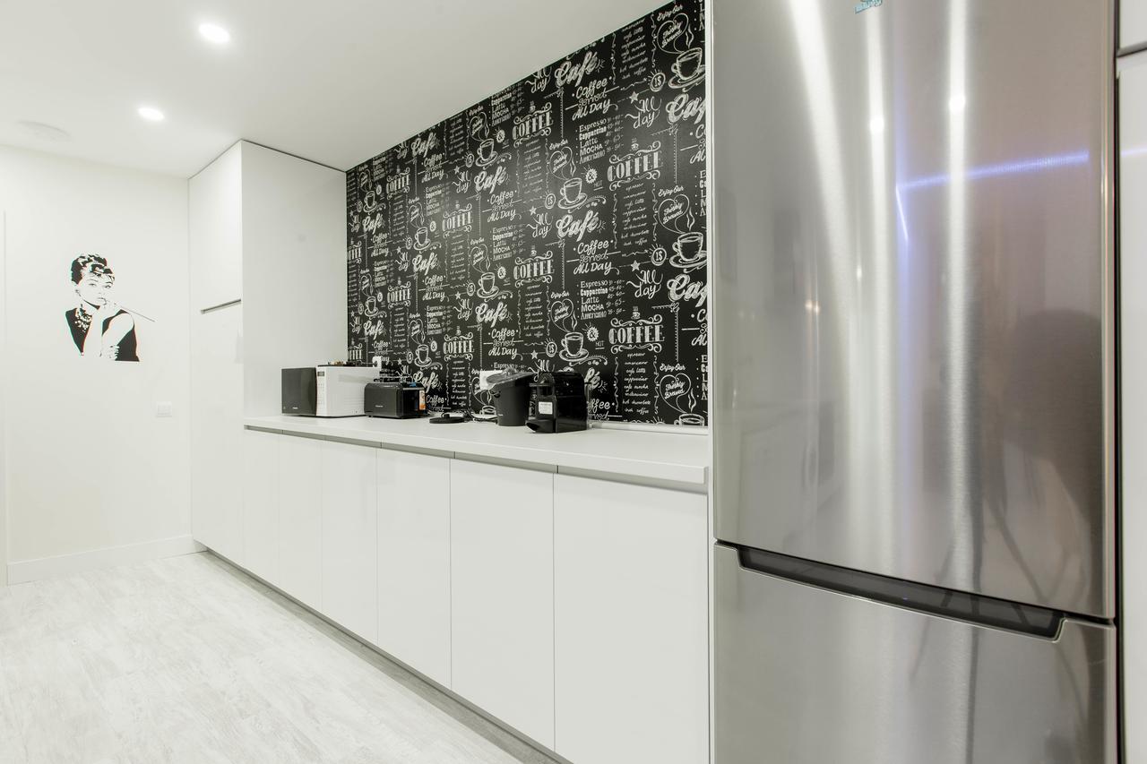 Bookinmadrid Com - Cascorro Sq 18 Pax Διαμέρισμα Εξωτερικό φωτογραφία