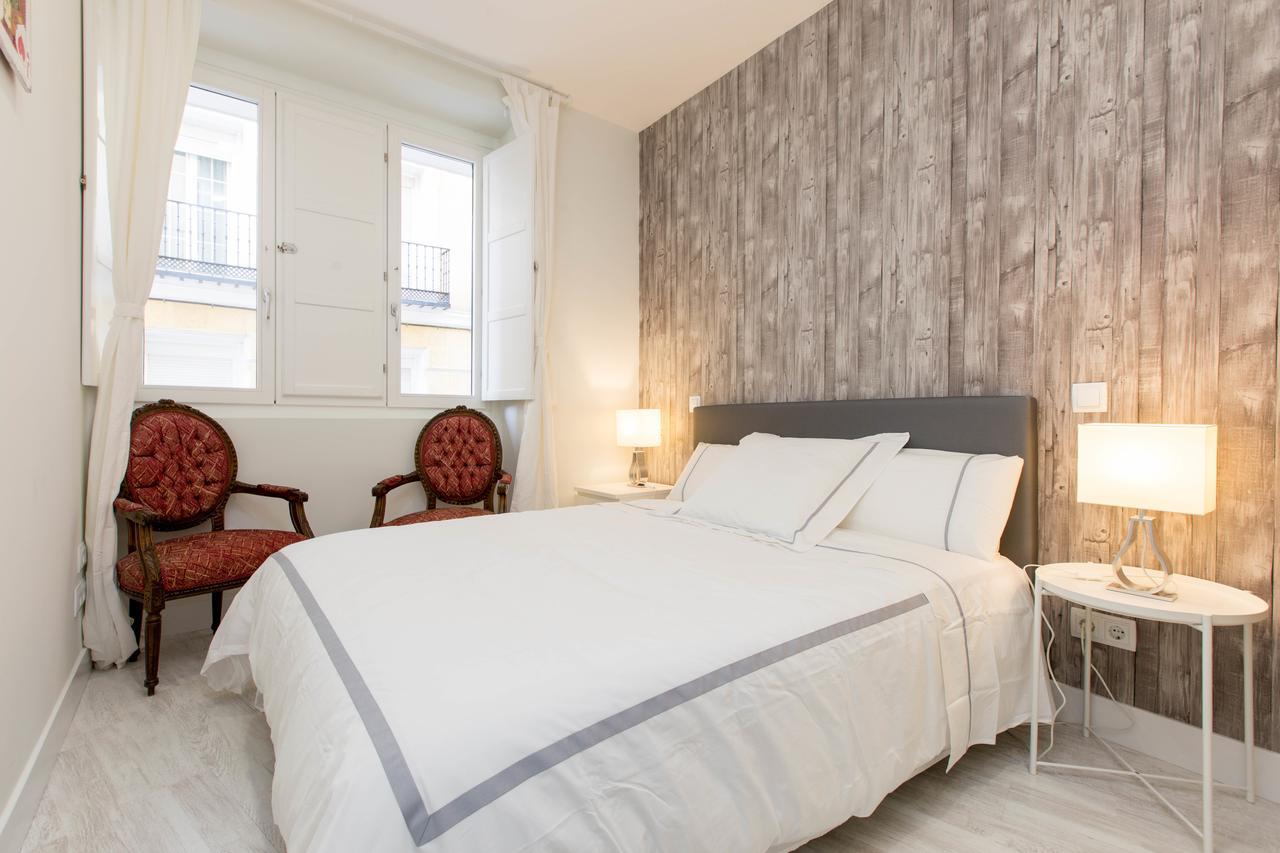 Bookinmadrid Com - Cascorro Sq 18 Pax Διαμέρισμα Εξωτερικό φωτογραφία