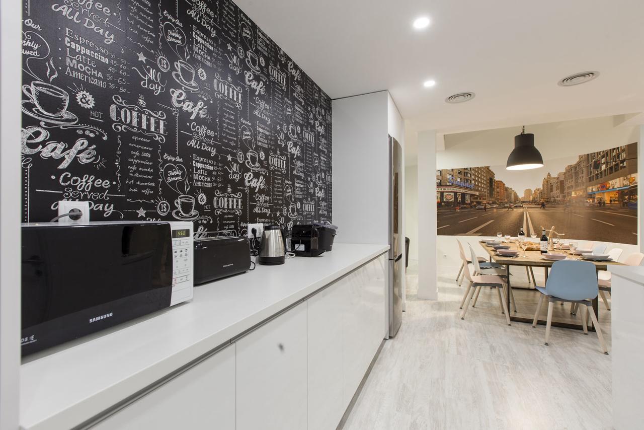 Bookinmadrid Com - Cascorro Sq 18 Pax Διαμέρισμα Εξωτερικό φωτογραφία